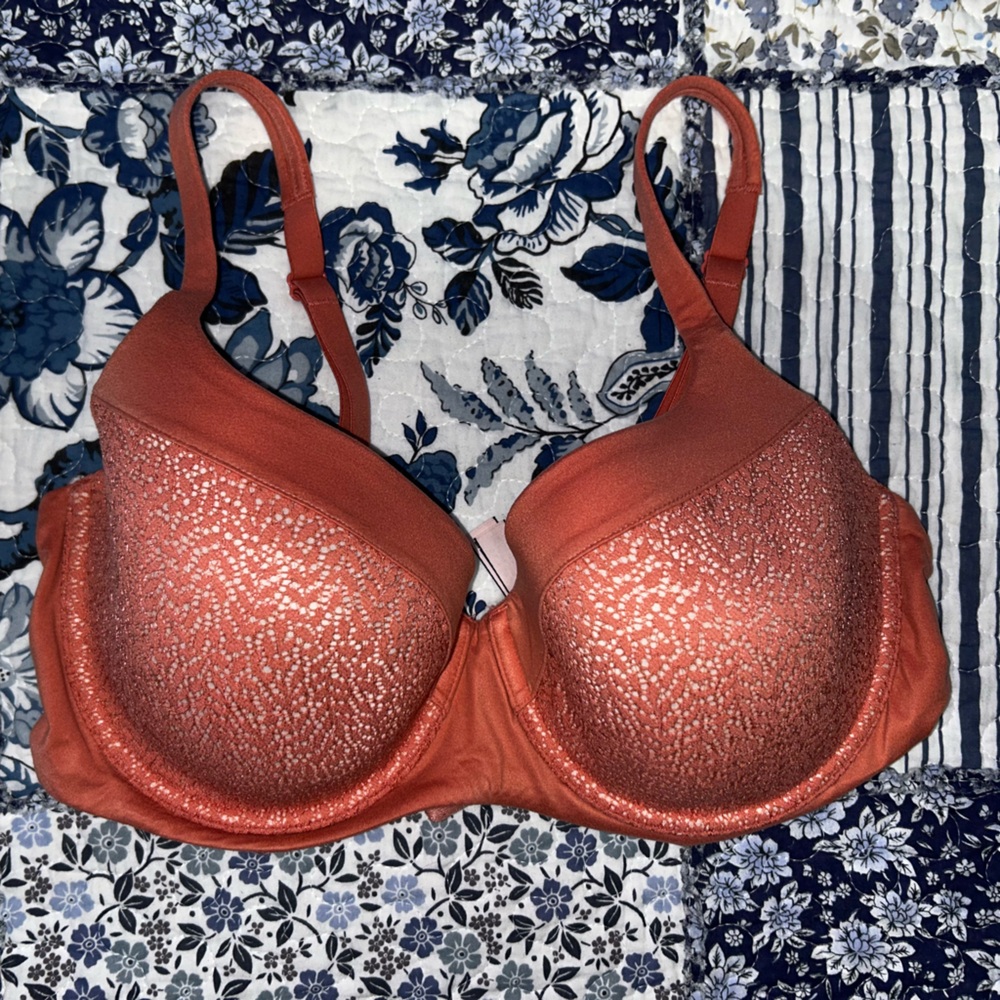 Victoria’s Secret Demi Bra Size 36DD